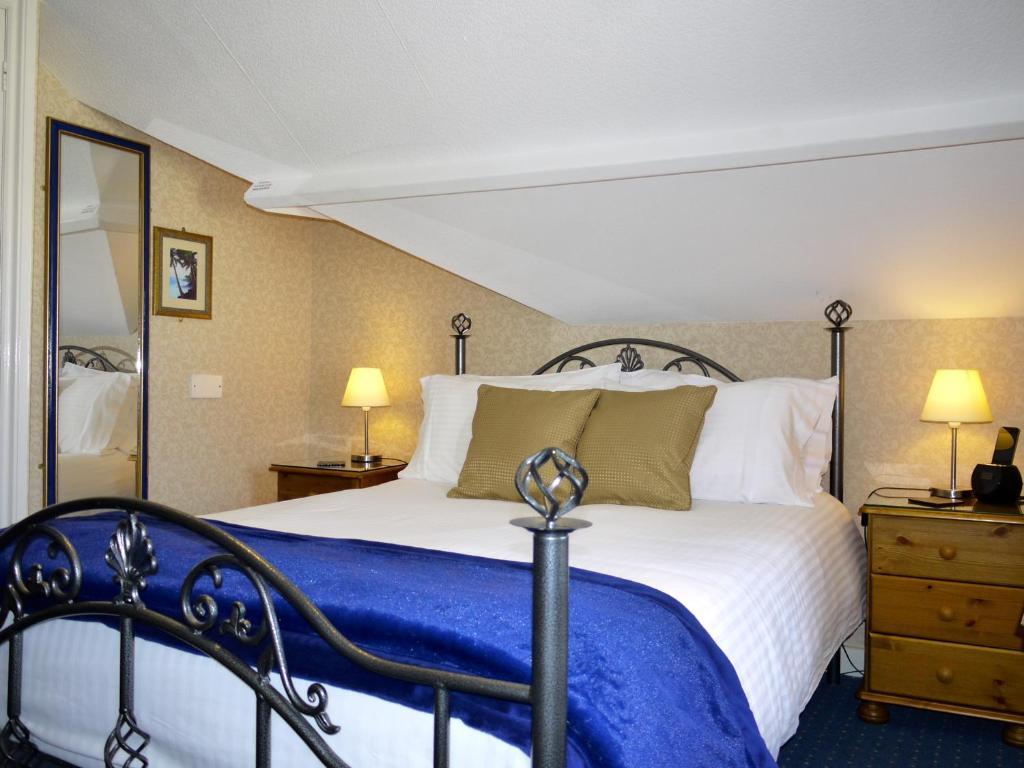 Babbacombe 4*