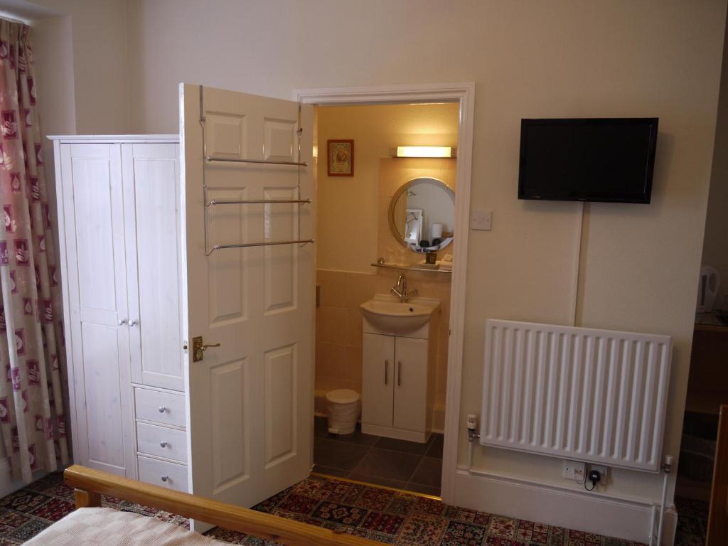 Babbacombe 4*